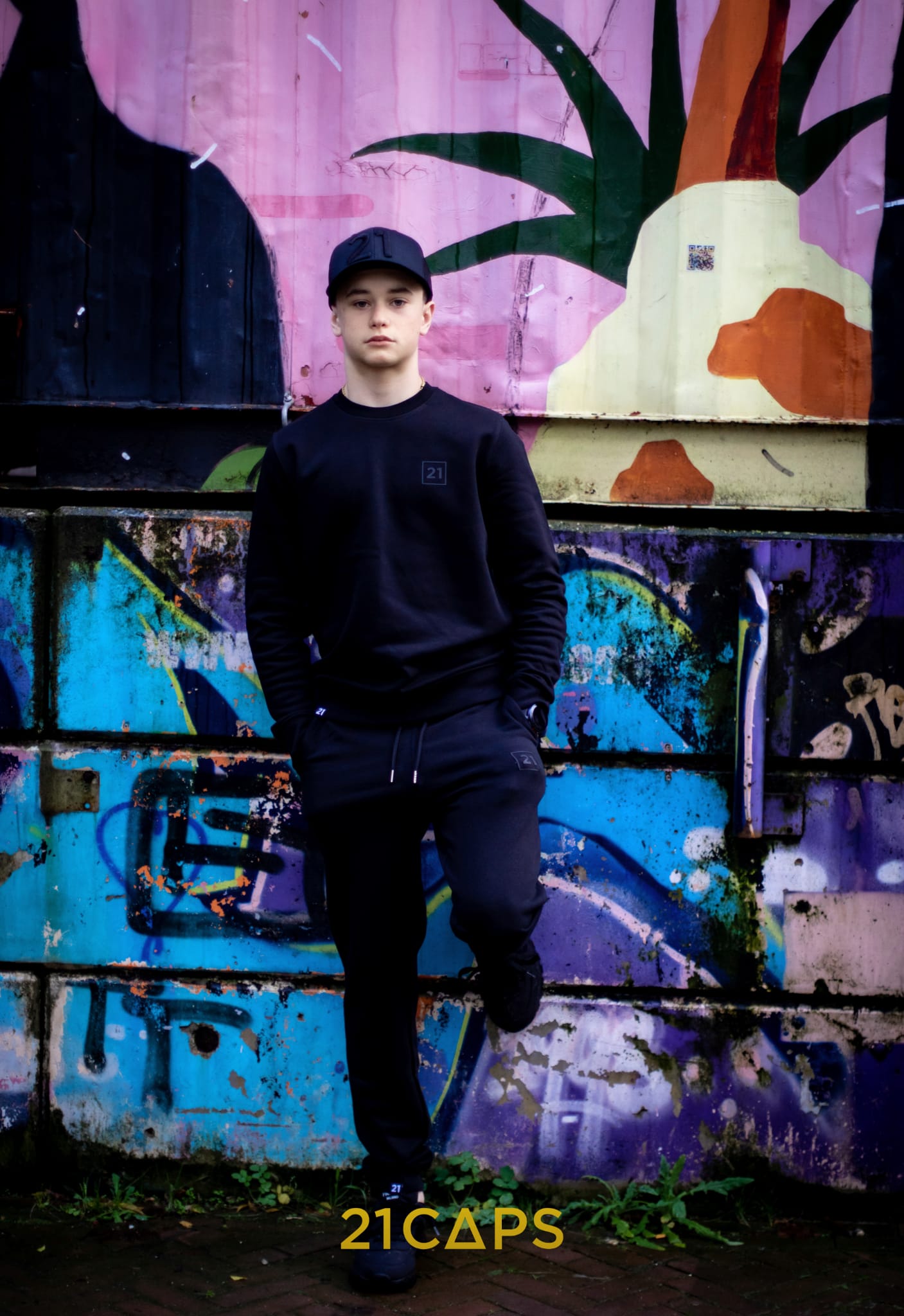 21 Trui zwart Uni-sex